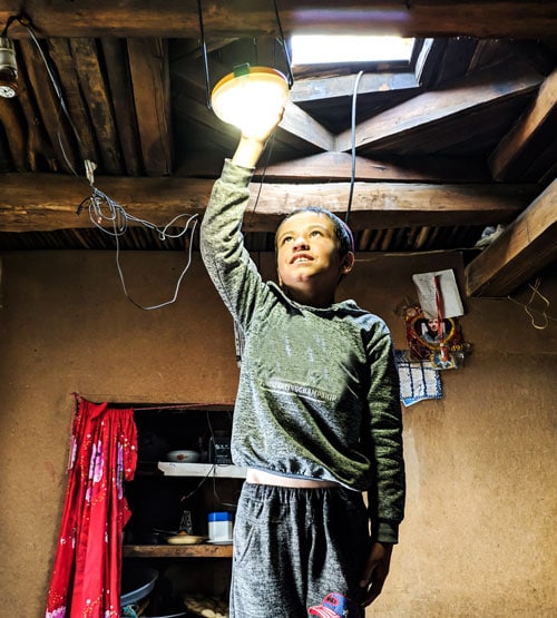 Solarpatenschaft: Kind, LED Licht